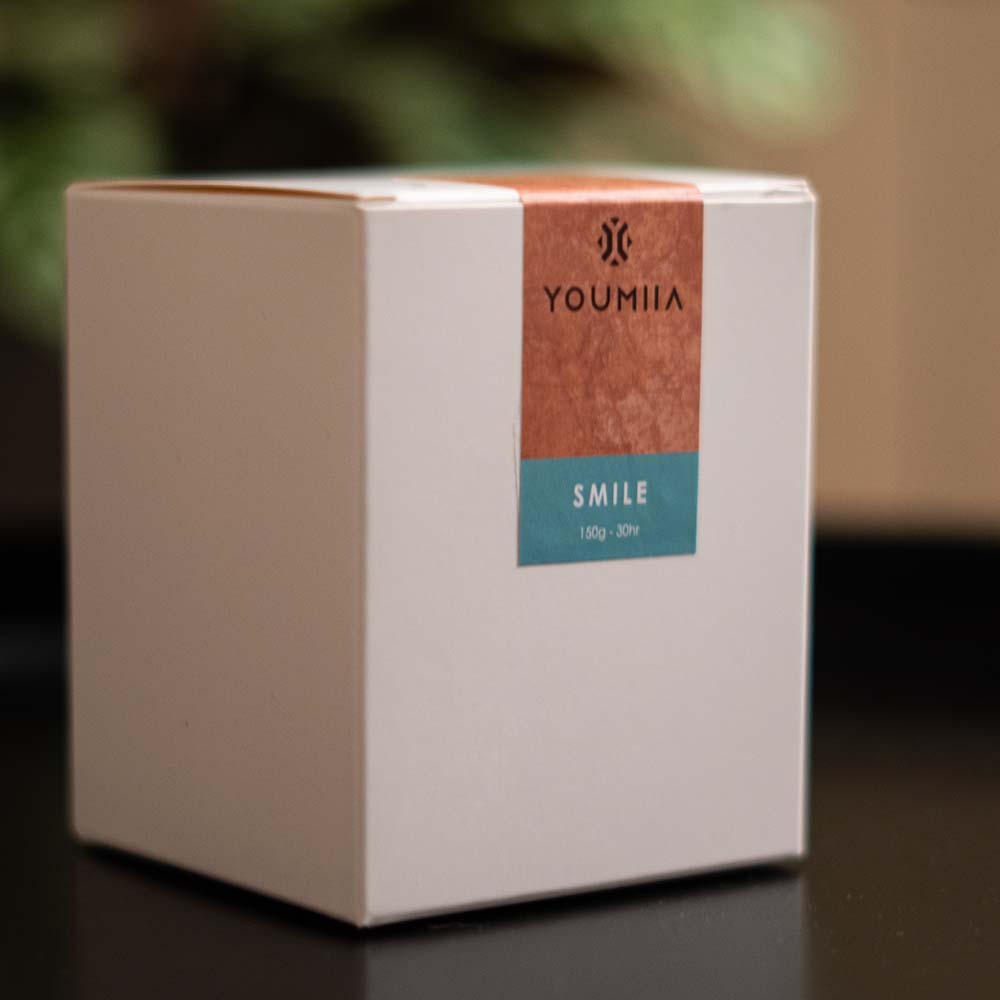 Luma - Essential Oil Glass Candle